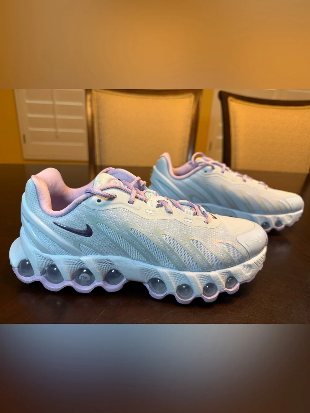 New Nike Air Max DN8 Blue Lilac Sneaker Shoes Size US 6.5Y